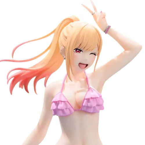 Figurine Kitagawa Marin Xstellar pour décorer un bureau de gamer manga