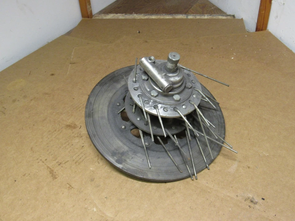 Disco de freno doble cubo rueda delantera Honda CB500 CB550K F cuatro CB500T CB450 1971-1978 Foto 3 de 4