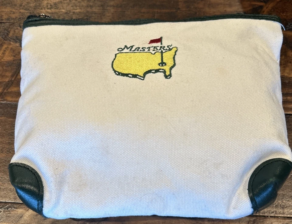 Bolsa Masters de lona de cuero para objetos de valor forrada verde crema con bolsillo interior con cremallera Foto 3 de 4