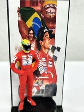 Ayrton Senna McLaren 1988 World Champion F1 Scale 1/43 Figure + Podium MCL