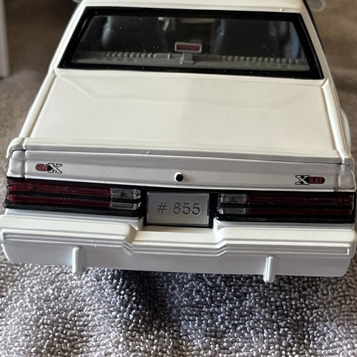GMP 1987 GNX X-Ray 1:18 Scale Peach State 2001 Buick GS Nationals - Picture 4 of 7