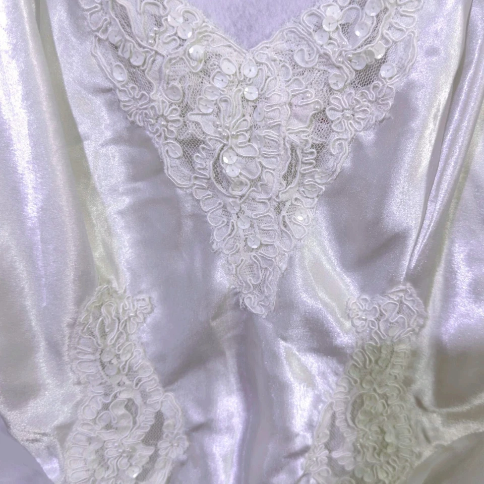 VTG 90s Victoria's Secret Womens Lace Satin Teddy Size S White Bridal Sequins - Image 2 of 4