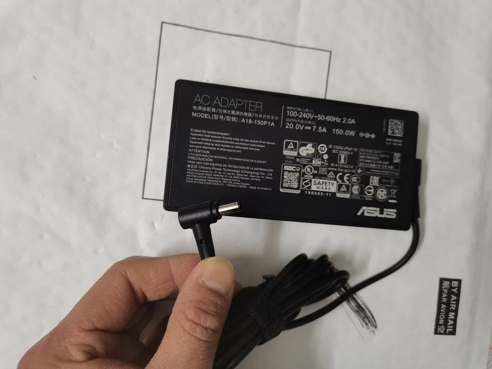 Original 150W 20V 7.5A A18-150P1A For ASUS Zenbook Flip 15 Q539ZD 4.5*3.0mm Pin - Image 3 of 4