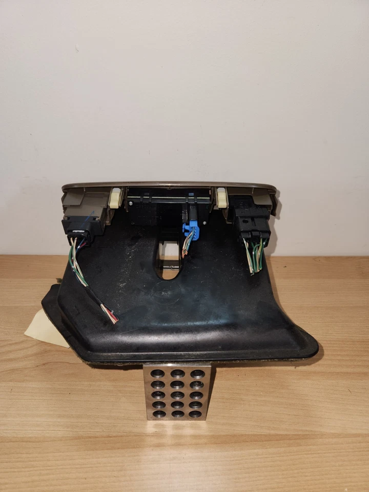 1998 1999 2000 2001 2002 TOYOTA COROLLA CENTER DASH AC HEATER VENTS 55405-02060 - Image 4 of 4