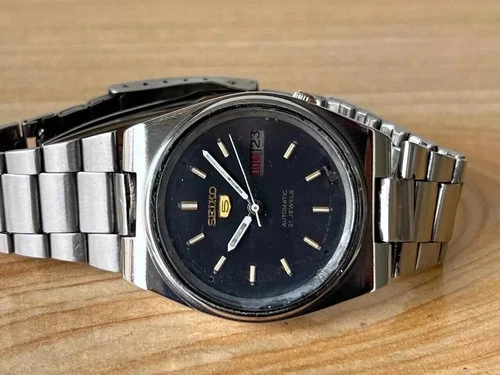 Vintage Seiko 5 7009-876A Automatic Mens Watch For Spares or Repair NJ-326