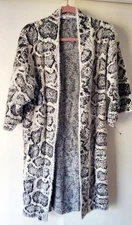 DEX Women Long Sweater Cardigan Black & White Medium