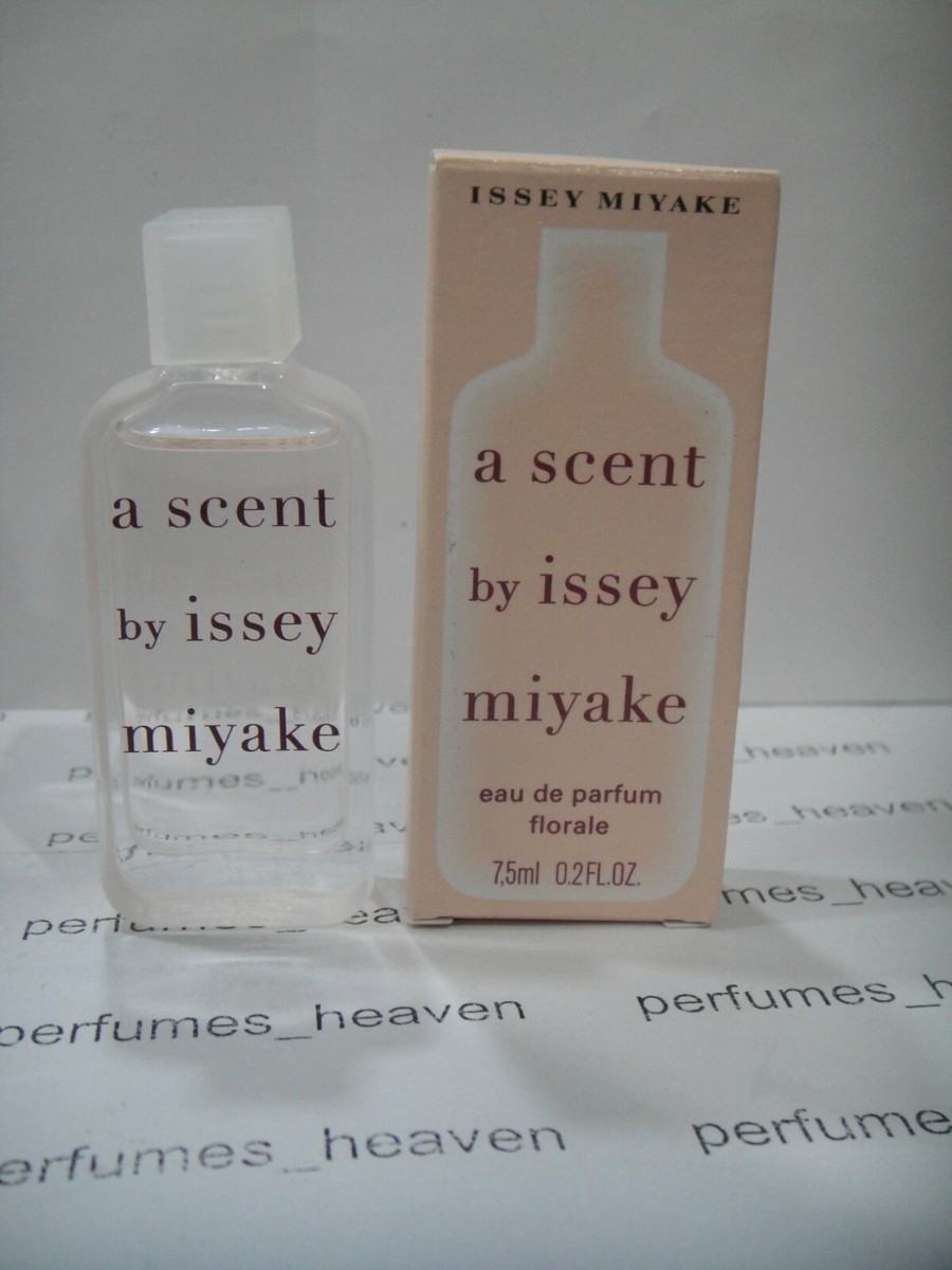 Issey Miyake a scent by Issey Miyake EDP florale 7.5 ml / 0.2 Fl