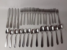 Vintage Oneida USA Flight Reliance  Stainless Flatware 31 Piece
