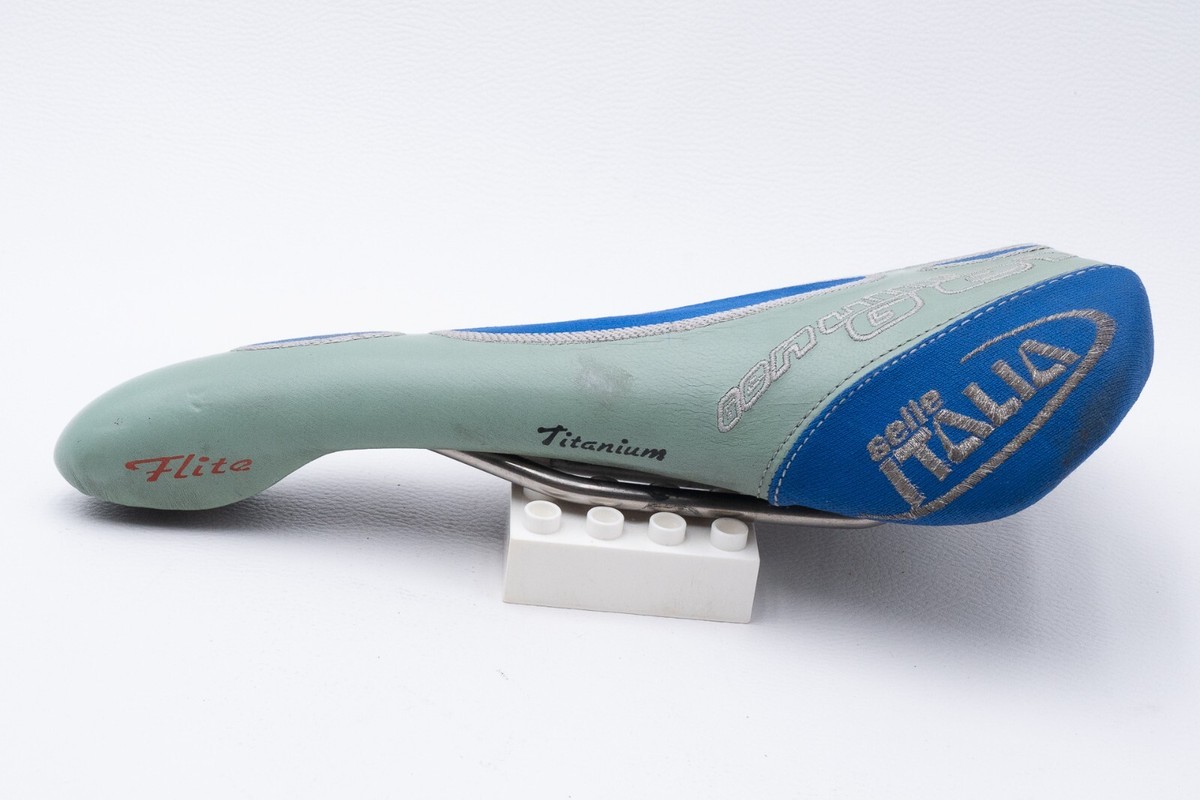 Selle Italia Turbo Rénovée – Cuir, Couleur Céleste Bianchi – Classique Années 80