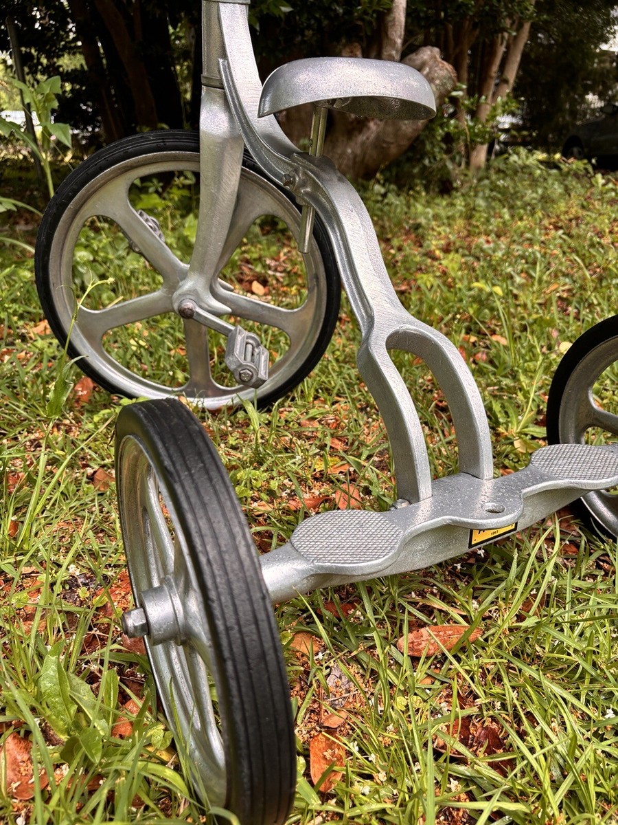 アメリカのヴィンテージ アルミニウム製三輪車 Vintage Aluminum Tricycle | eBay