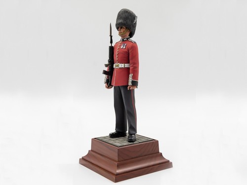 ICM 16001 Plastik Modell Figuren Bausatz Maßstab 1:16 British Grenadier Queen’s Guards - Bild 9 von 12