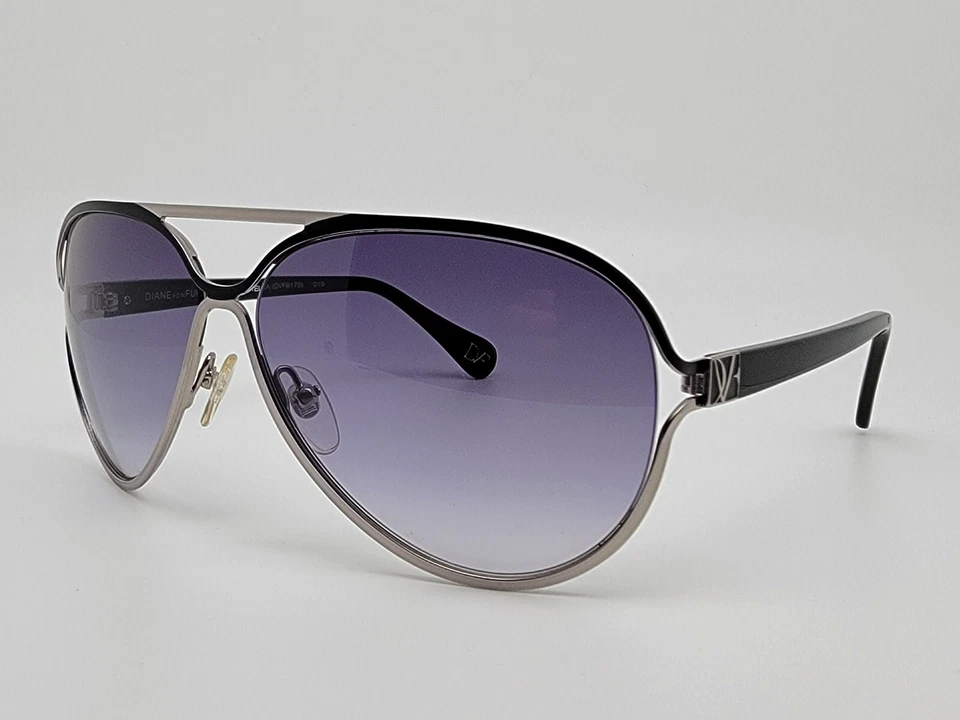 Óculos de sol Diane Von Furstenberg Stella DVF817S armação preta cinza lente gradiente - Imagem 3 de 4