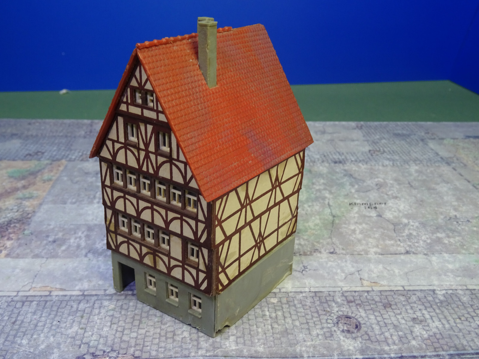 Picture 2 of 4