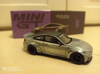 MINI GT 228 chase (opened) LB WORKS BMW M4 Purple-Green