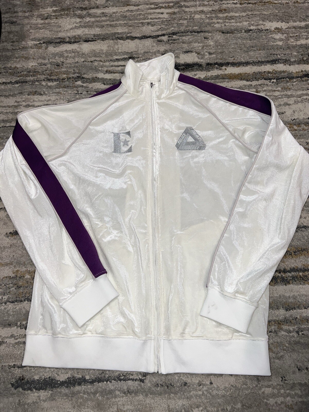 PALACE SKATEBOARDS  ELTON JOHN VELOUR TRACK TOP WHITE SIZE XL NWOT