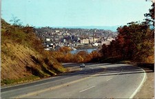 Postcard The Old Campus of the University of West Virginia at Morgantown  B3