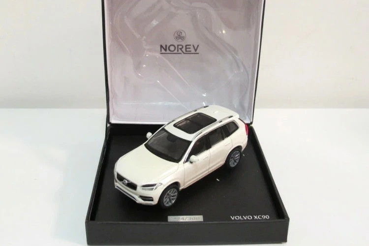 Norev Volvo Xc90 2015 1:43 870050