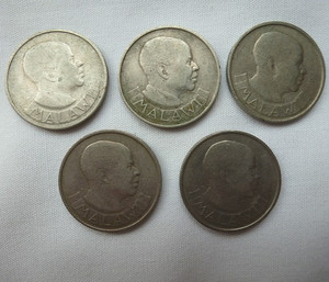 Vintage Malawi 5 Coin Set Circulated World Coins 10 Tambala (2) One Shilling (3)