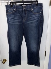 Torrid 20 Plus 2X Crop Bombshell Skinny Premium Stretch Dark Blue Jeans 5 Pocket