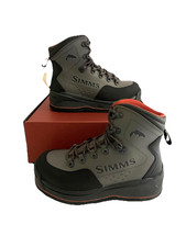 Simms Men's Freestone Wading Boots Felt Size 9 Gunmetal Gray Fly Fishing NIB