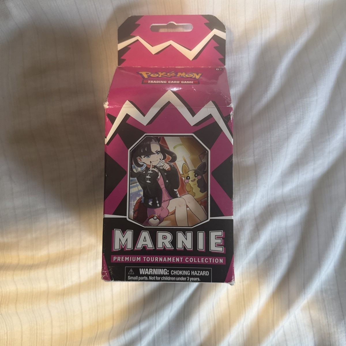 Marnie プレミアムトーナメントコレクション Pokémon TCG: Marnie Premium Tournament Collection | Pokemon.com