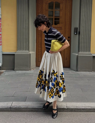 ZARA NEW SS25 WOMAN ZW COLLECTION PRINTED PLEATED SKIRT 2963