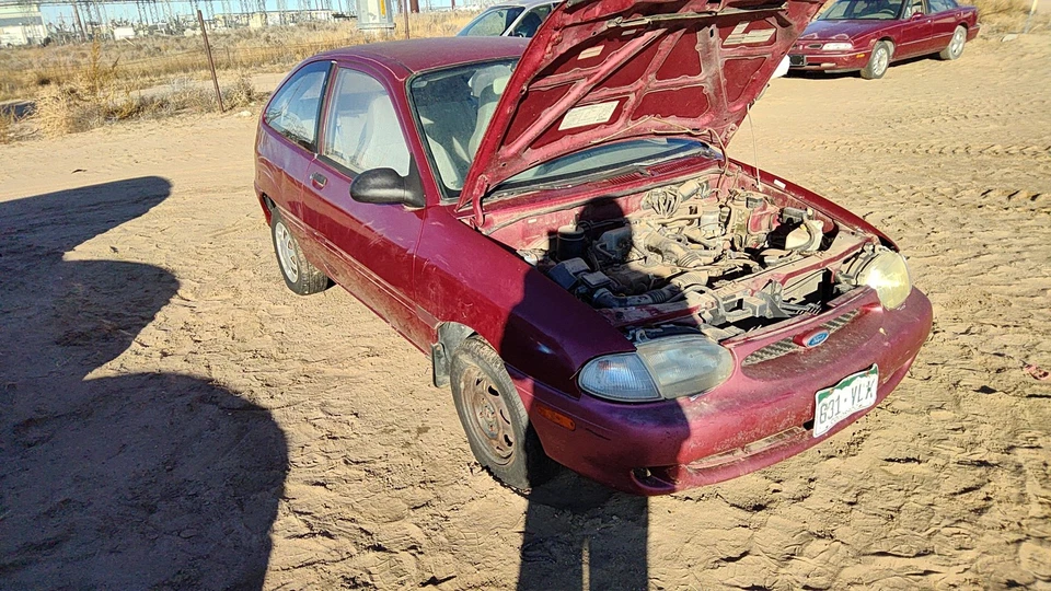 1997 Ford Aspire Valve Cover Oem 1.3l - Image 2 of 4