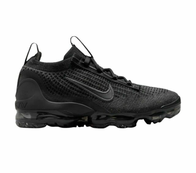 vapormax size 4 black