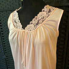 Vintage PHILMAID Long PINK NIGHTGOWN Size MEDIUM Liquid Nylon LACE Gown READ