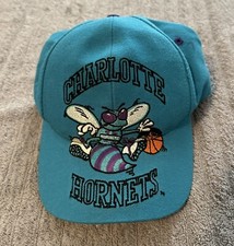 Cappello Vintage Charlotte Hornets NBA Basket AJD Big Logo Spellout SnapBack anni 90