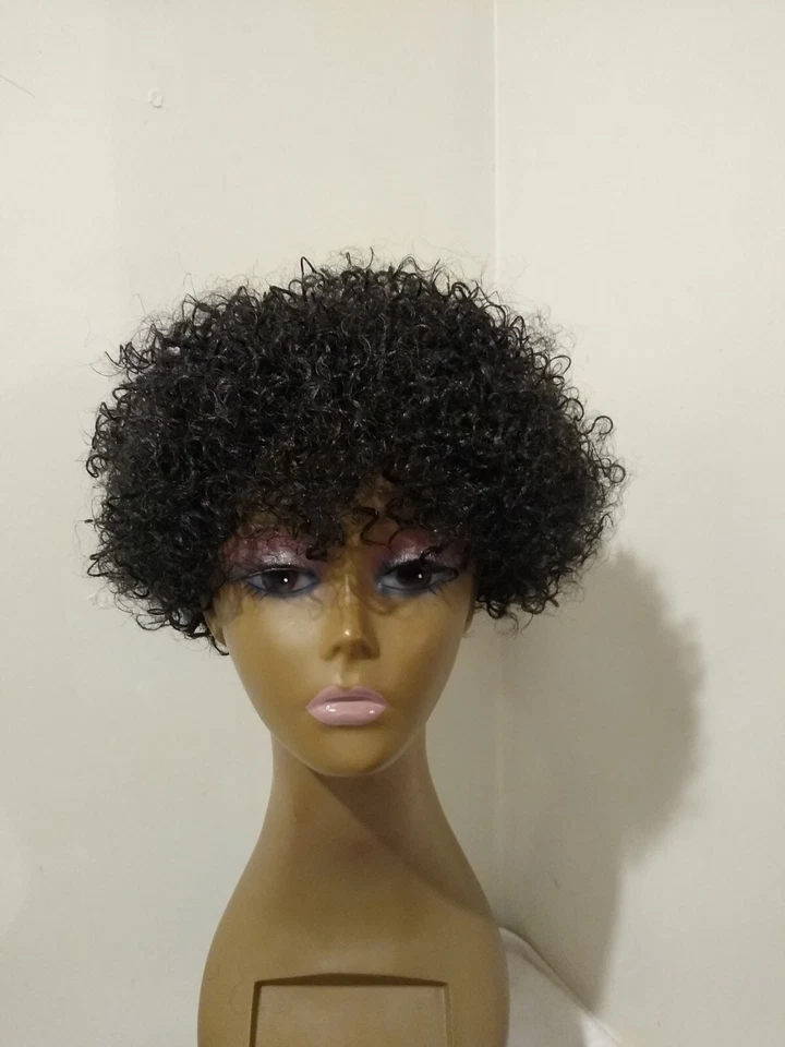 Peluca mezcla cabello humano húmeda y ondulada Foto 3 de 4