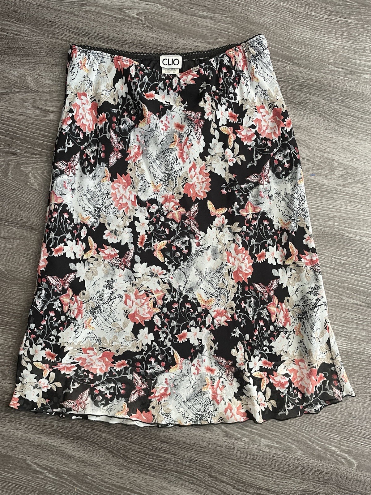 CLIO MIDI Skirt Size Large 90s Y2K Vintage Black Floral Flowy-image