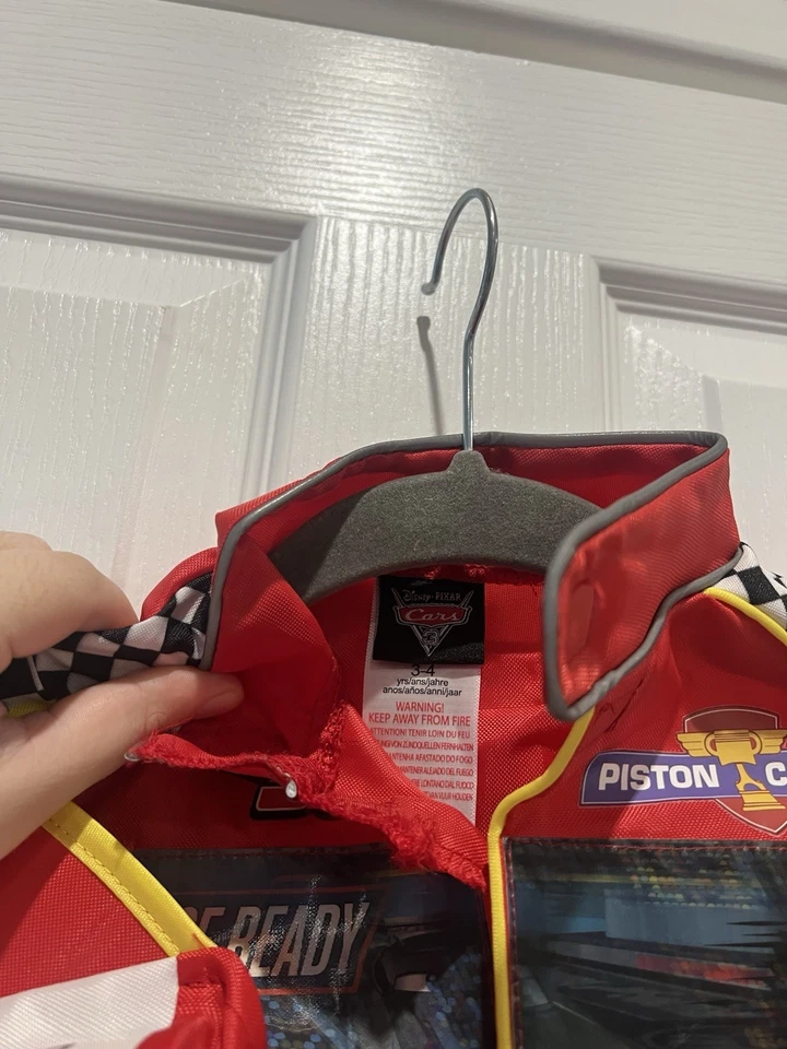 Disney Parks Cars Lightning McQueen Pit Crew Jumpsuit & Hat Costume Age 3-4 - Image 4 of 4