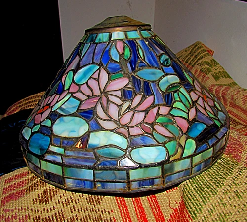 vtg leaded slag glass lamp shade for table lamp pinks blues lavender