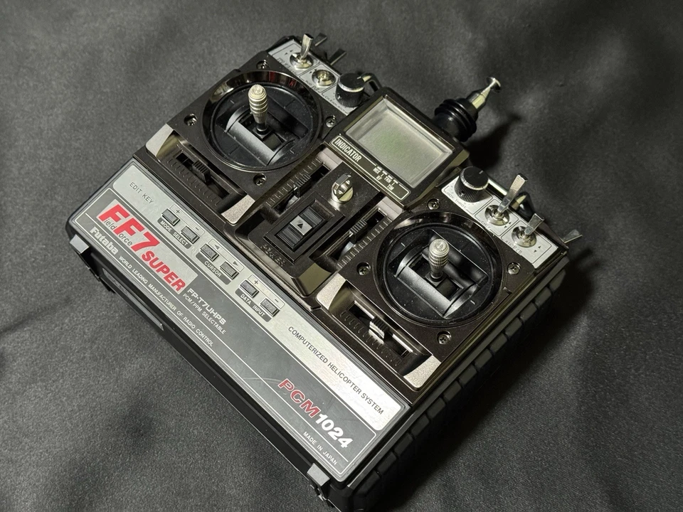 Vintage Futaba FF7 Super Transmitter with R137GP receiver (Clean) Made in Japan - Image 2 of 4
