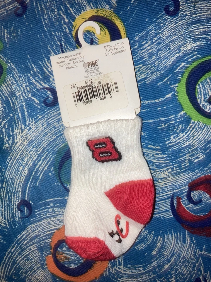 Meias de bebê Dale Earnhardt Jr novas - Imagem 2 de 2