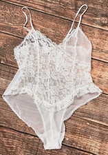 Victoria's Secret Gold Label Vintage Sheer Lace Trim Bodysuit Cream Size Small L