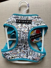 NIP Friends Television Series City Doodle Dog Pet Harness By Fetch For Pets. M