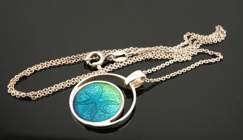 Malcolm Gray Ortak St Silver & Enamel Zodiac Pendant and Chain ~ Pisces MIB - Picture 3 of 6