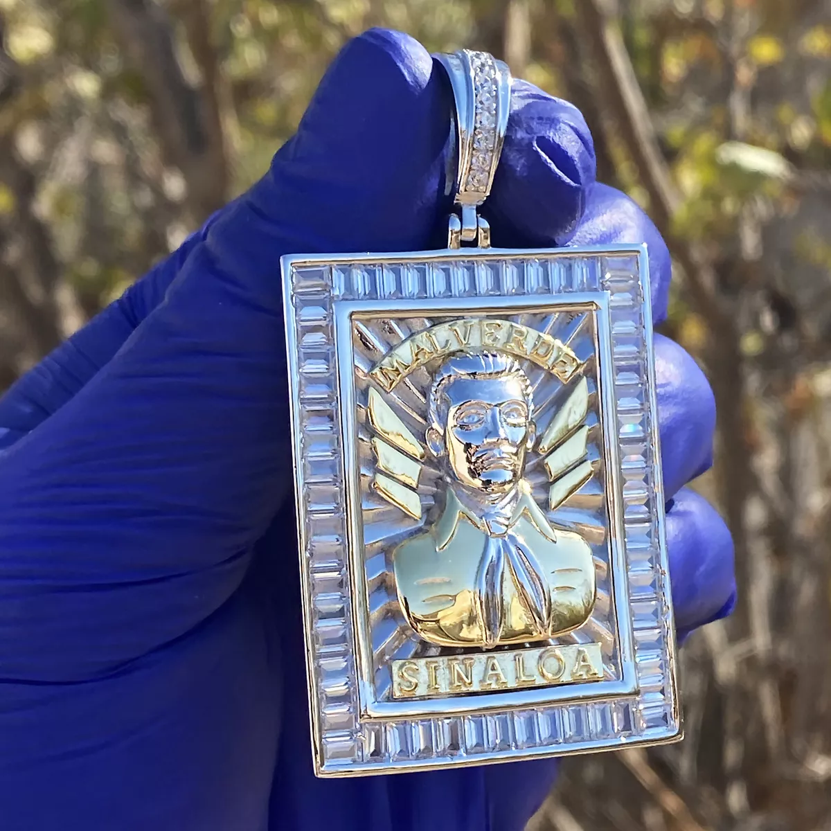 Jesus 2024 malverde pendant