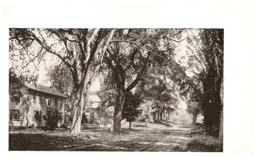 OLD DEERFIELD,BIRTHPLACE OF BISHOP JOHN WILLIAMS.VTG 1910 POSTCARD*D4