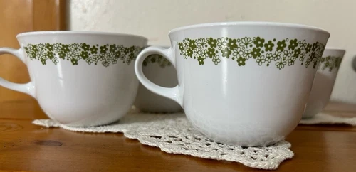 4 Corelle Livingware Crazy Daisy Spring Blossom Coffee/Tea Cups Set Of 4