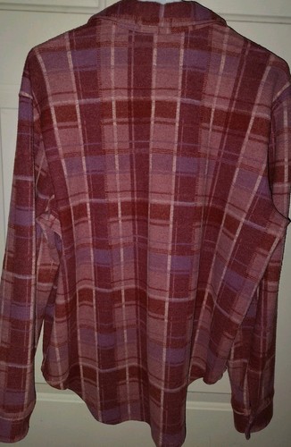 Threads 4 Thought Plaid Button Up Flannel Shirt Size L Pocket - Picture 4 of 4