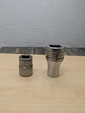 Snap-on Tools 1/2" Drive 3/8" SAE TW121A  1/2 3/8drive   Fs161  2 Sockets. 