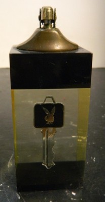 Vintage Mid Century Playboy Sarome Lucite Rectangular Block Table Lighter VG