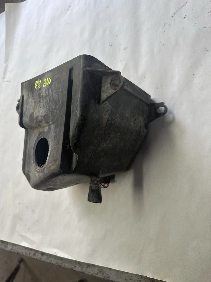 1983 HONDA BIG RED ATC 200 AIR BOX HOUSING  - Image 2 of 4