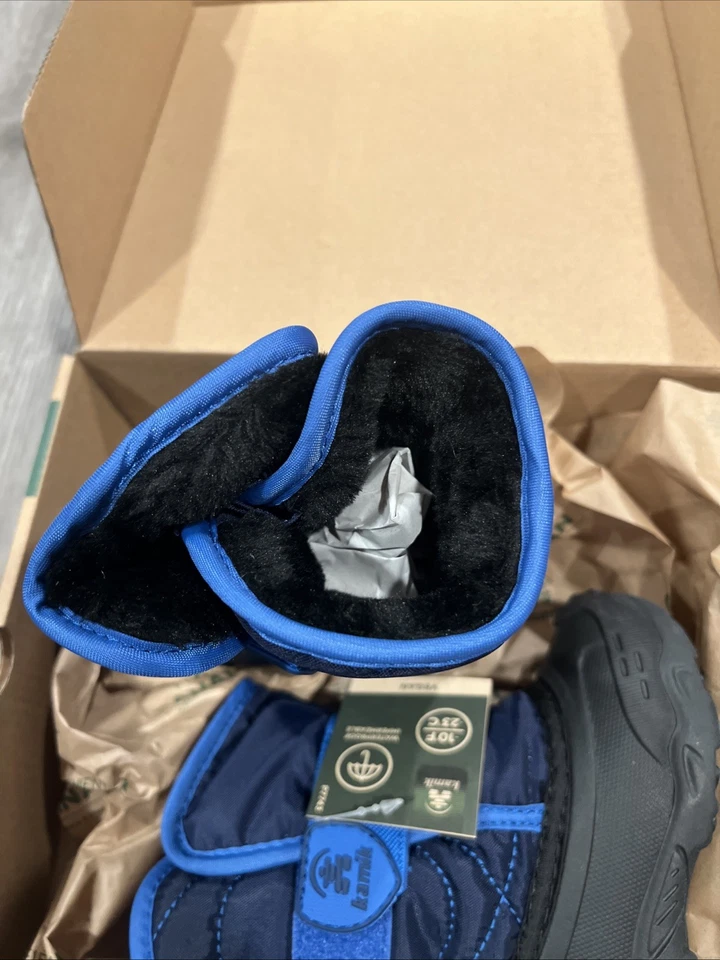 Talla 8 Niño Pequeño Kamik Snowbug 5 Azul Marino Impermeable Cálido Acogedor Bota de Nieve Niños Nuevo Foto 3 de 4