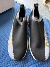 DKNY Women's Black  White RINI Slip-On Knit Sneakers Sz 9