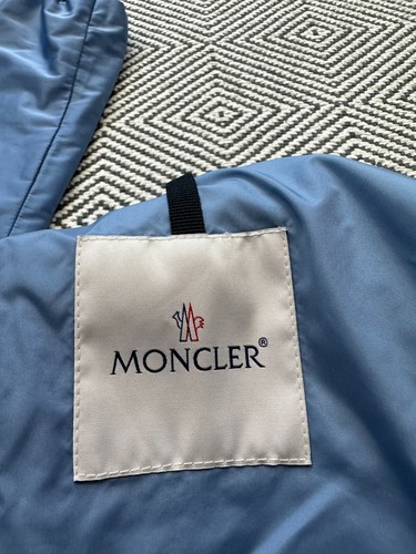Original Moncler Bruix Women's Hooded Light Amazing Jacket Size 2 - Picture 10 of 11