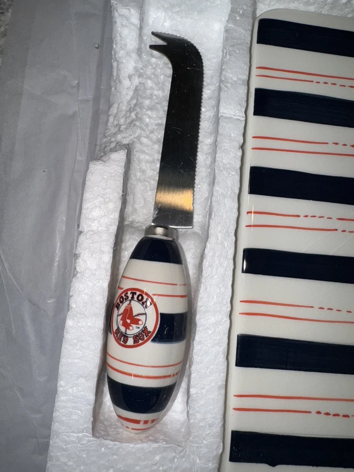 NewCeramic Charcuterie Board With Matching Utensils W/OFFICIAL MLB Red Sox Logo - Image 4 of 4